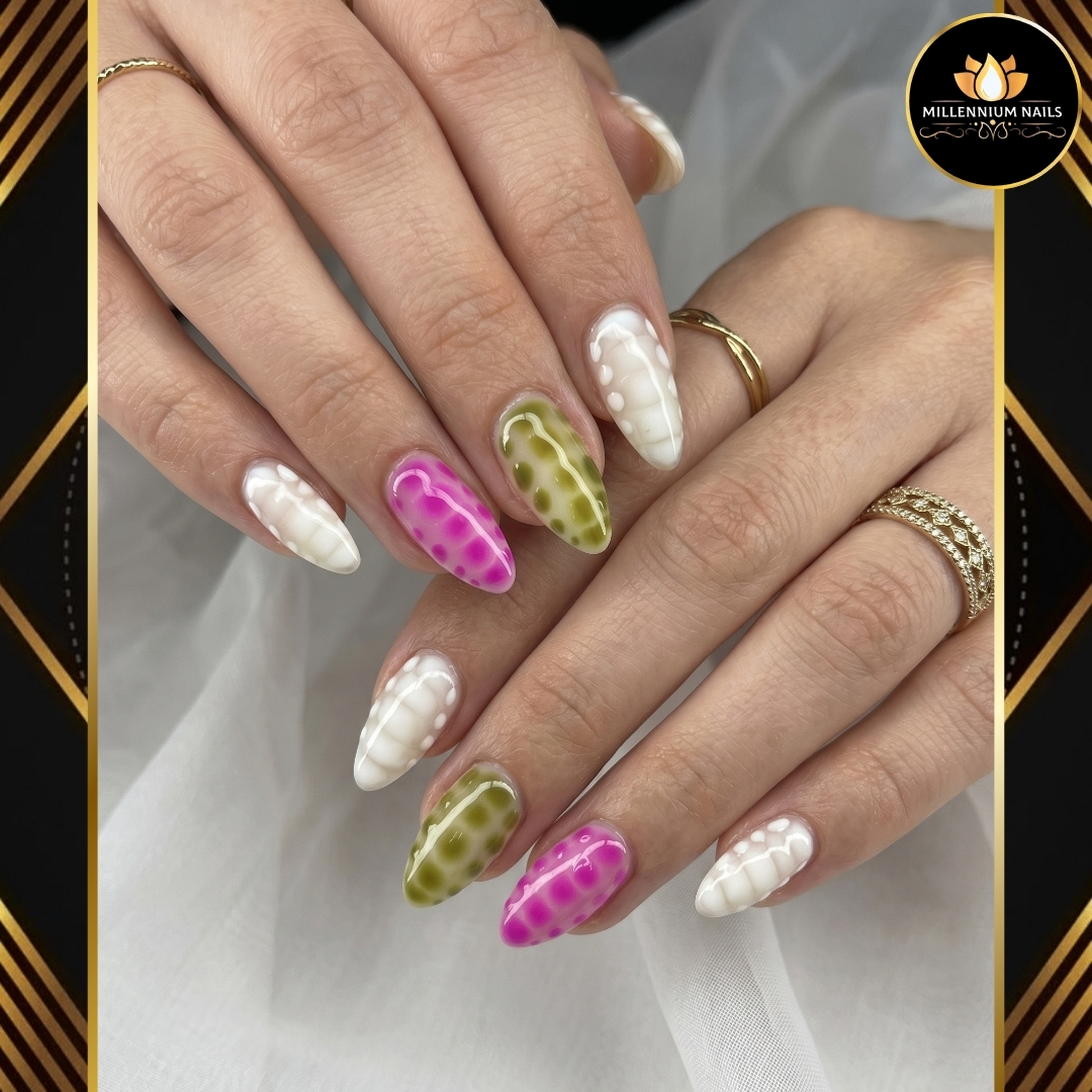 Nail colours